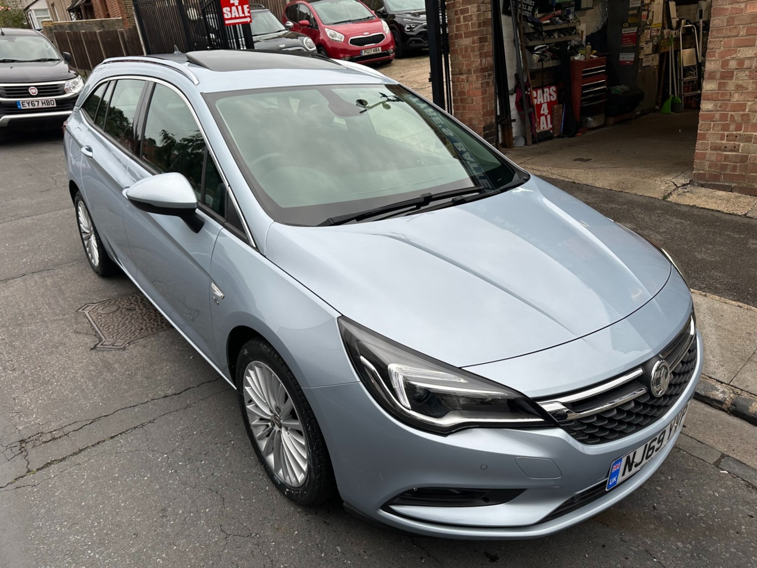 Vauxhall Astra Listing Image