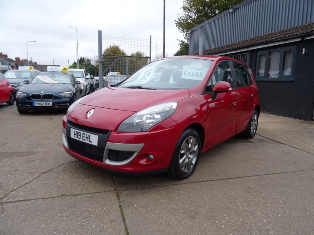 Renault Scenic Listing Image