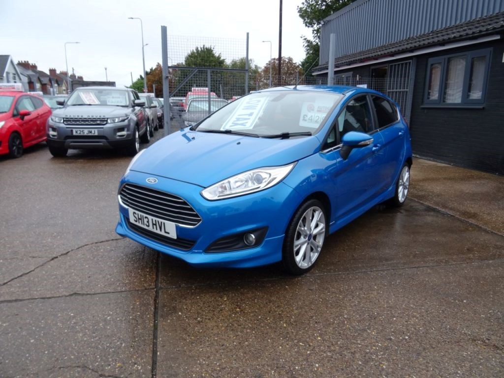 Ford Fiesta Listing Image