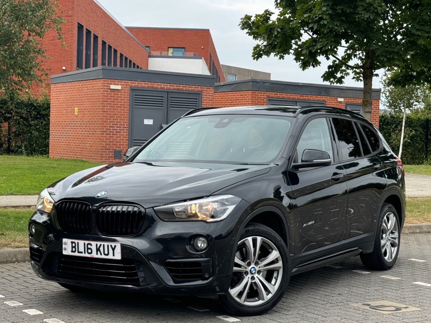 BMW X1 Listing Image