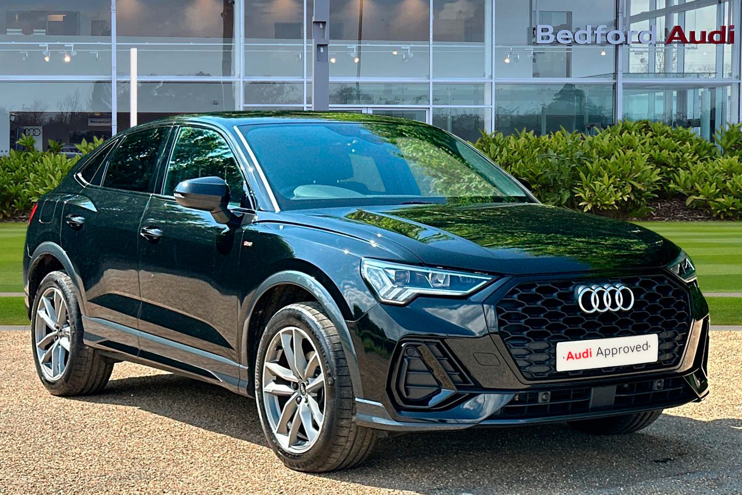 Audi Q3 Listing Image