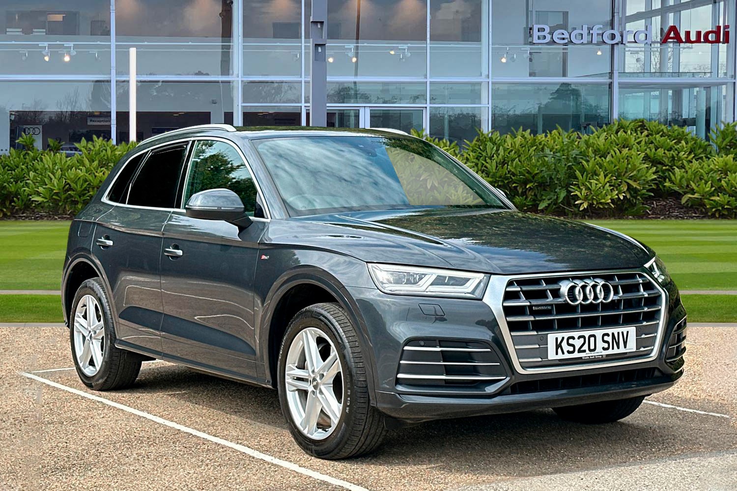 Audi Q5 Listing Image