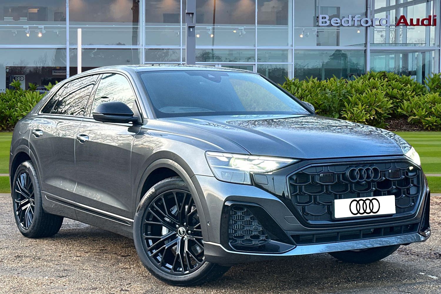 Audi Q8 Listing Image