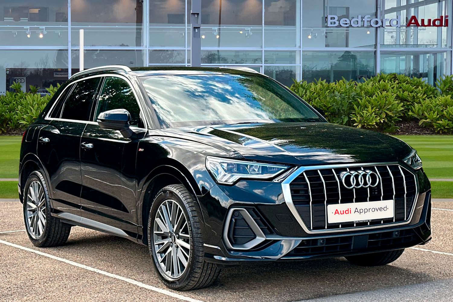 Audi Q3 Listing Image