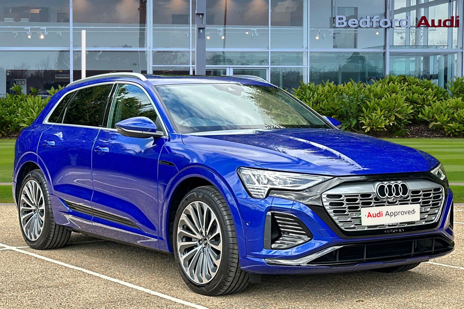 Audi Q8 Listing Image