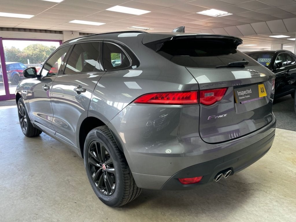 Jaguar F-PACE Listing Image