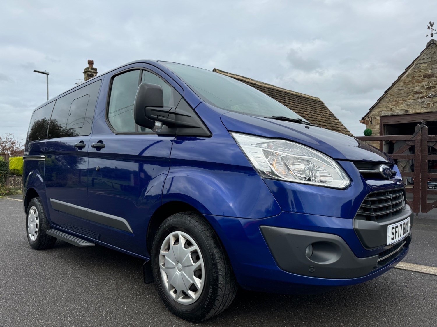 Ford Tourneo Custom Listing Image