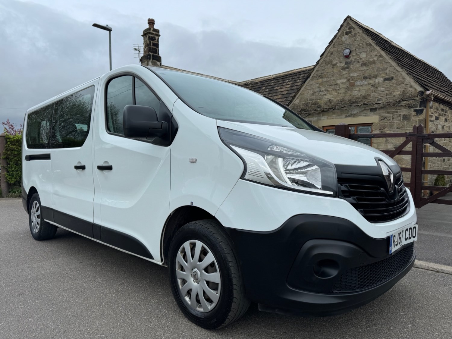 Renault Trafic Listing Image