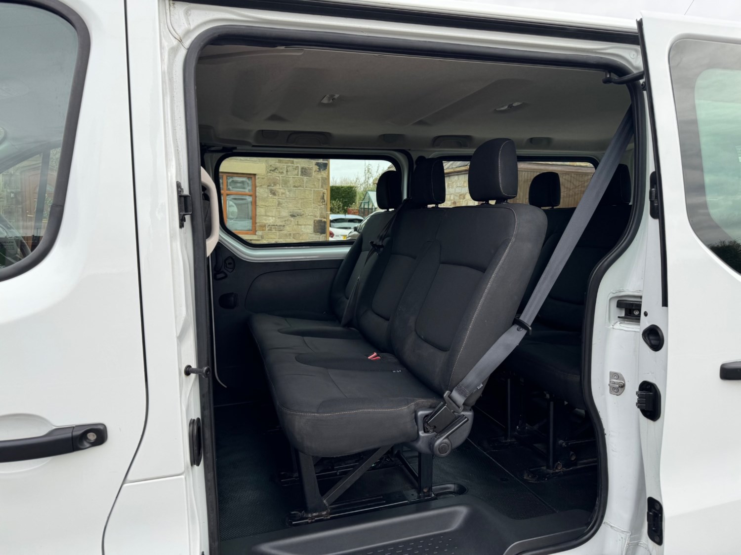 Renault Trafic Listing Image