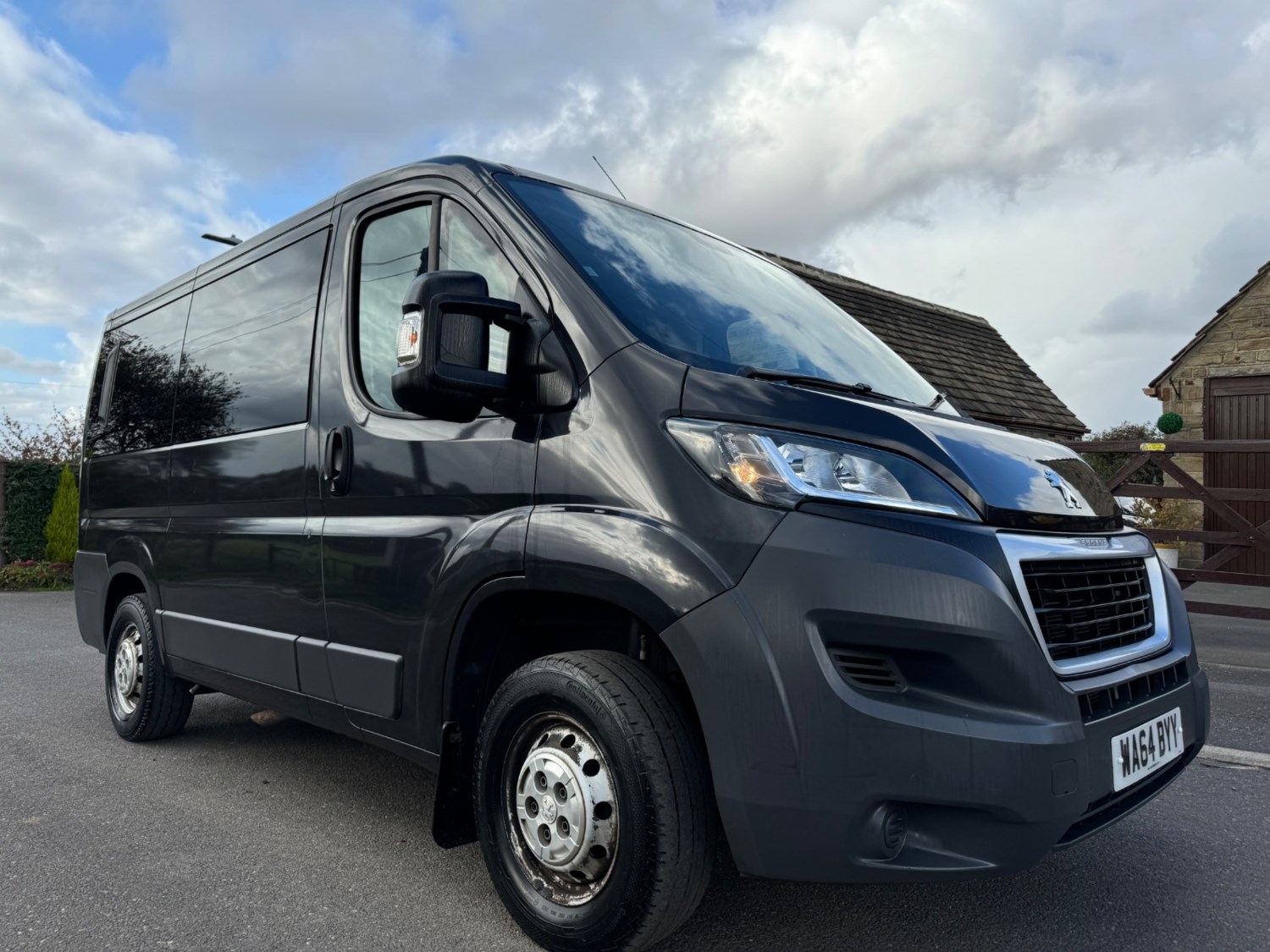 Peugeot Boxer Listing Image