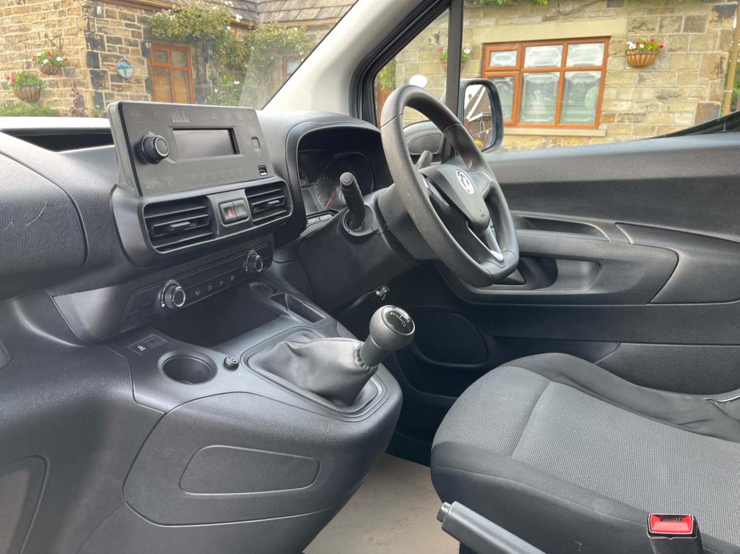 Vauxhall Combo Listing Image