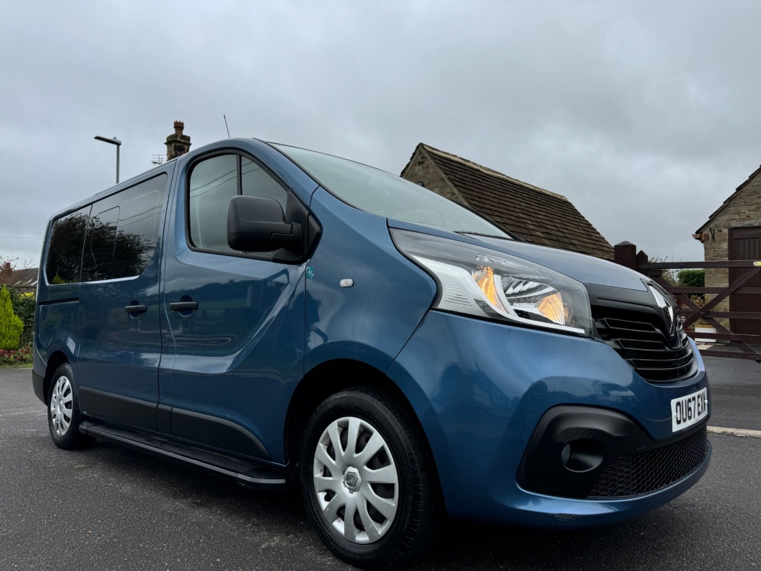 Renault Trafic Listing Image