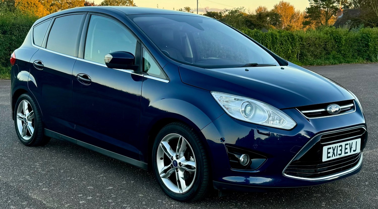 Ford C-Max Listing Image