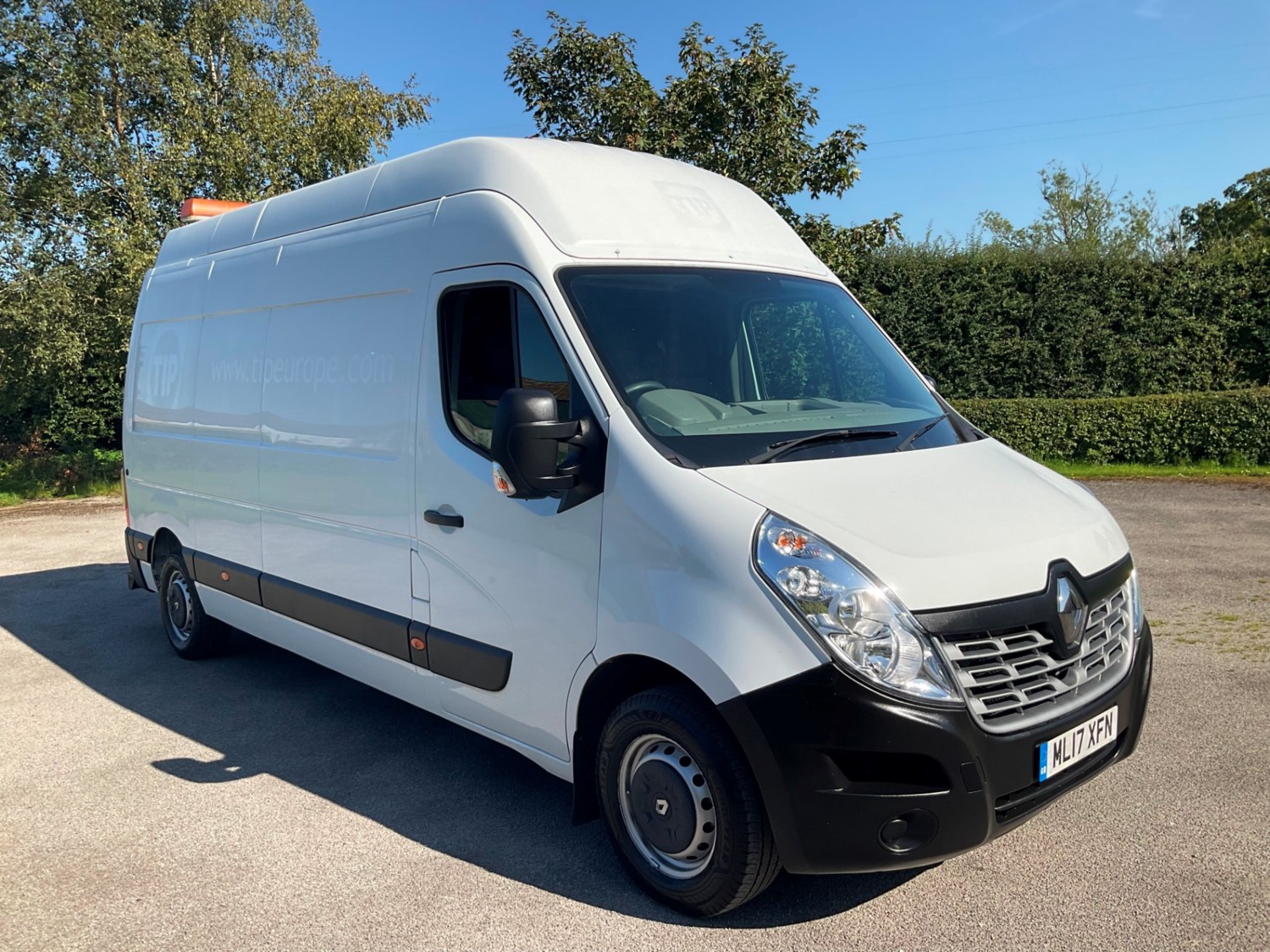 Renault Master Listing Image