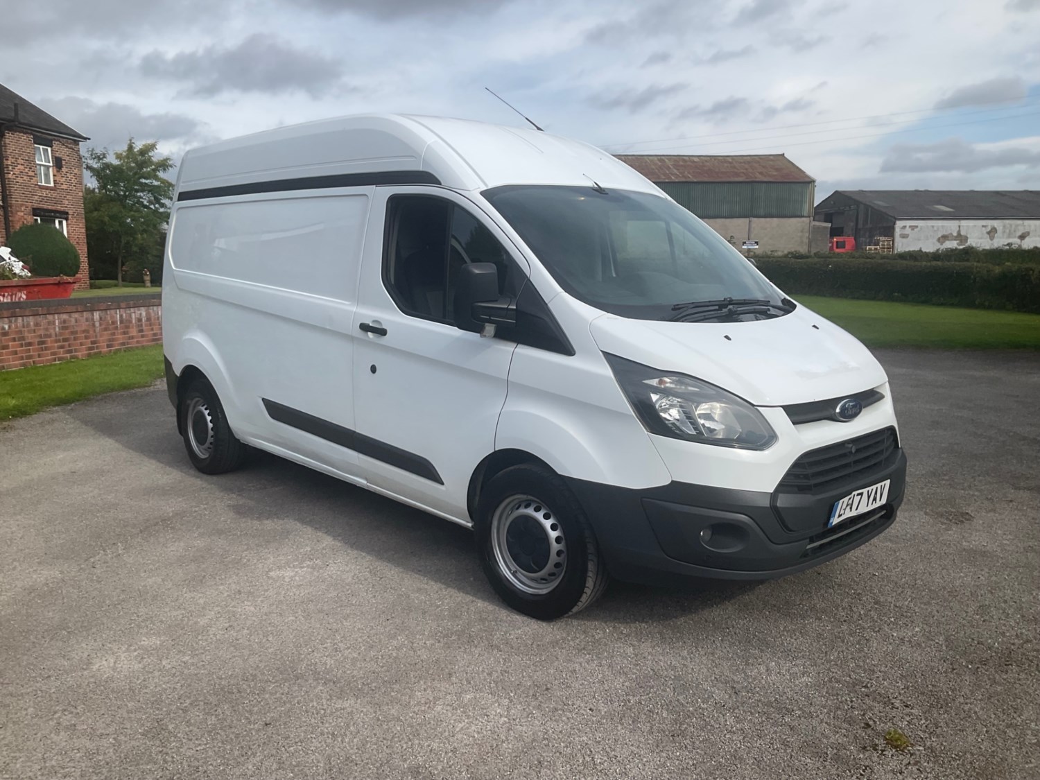 Ford Transit Custom Listing Image