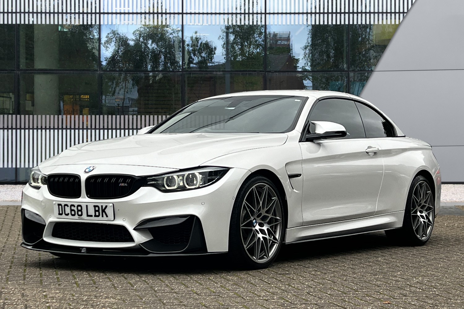 BMW M4 Listing Image