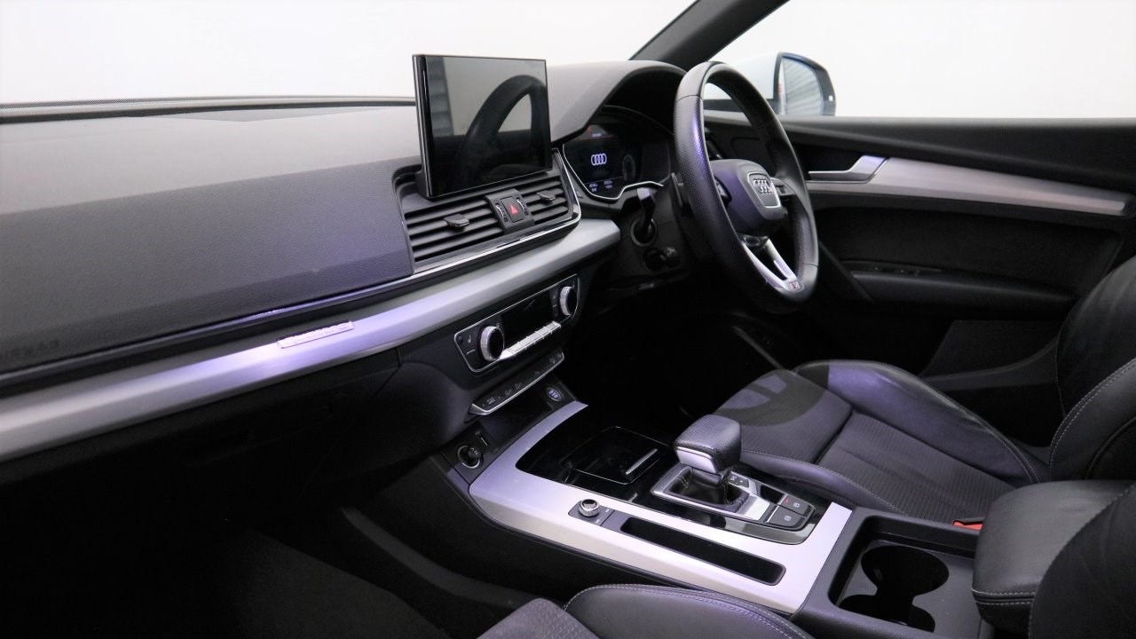 Audi Q5 Listing Image