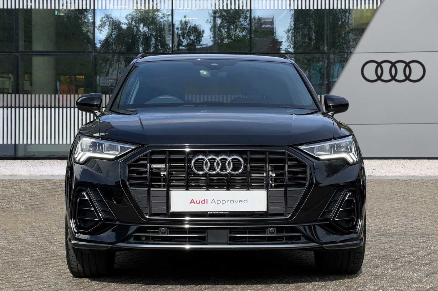 Audi Q3 Listing Image