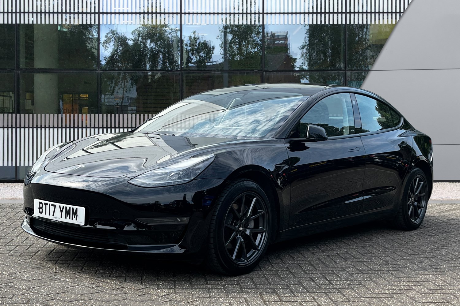 Tesla Model 3 Listing Image