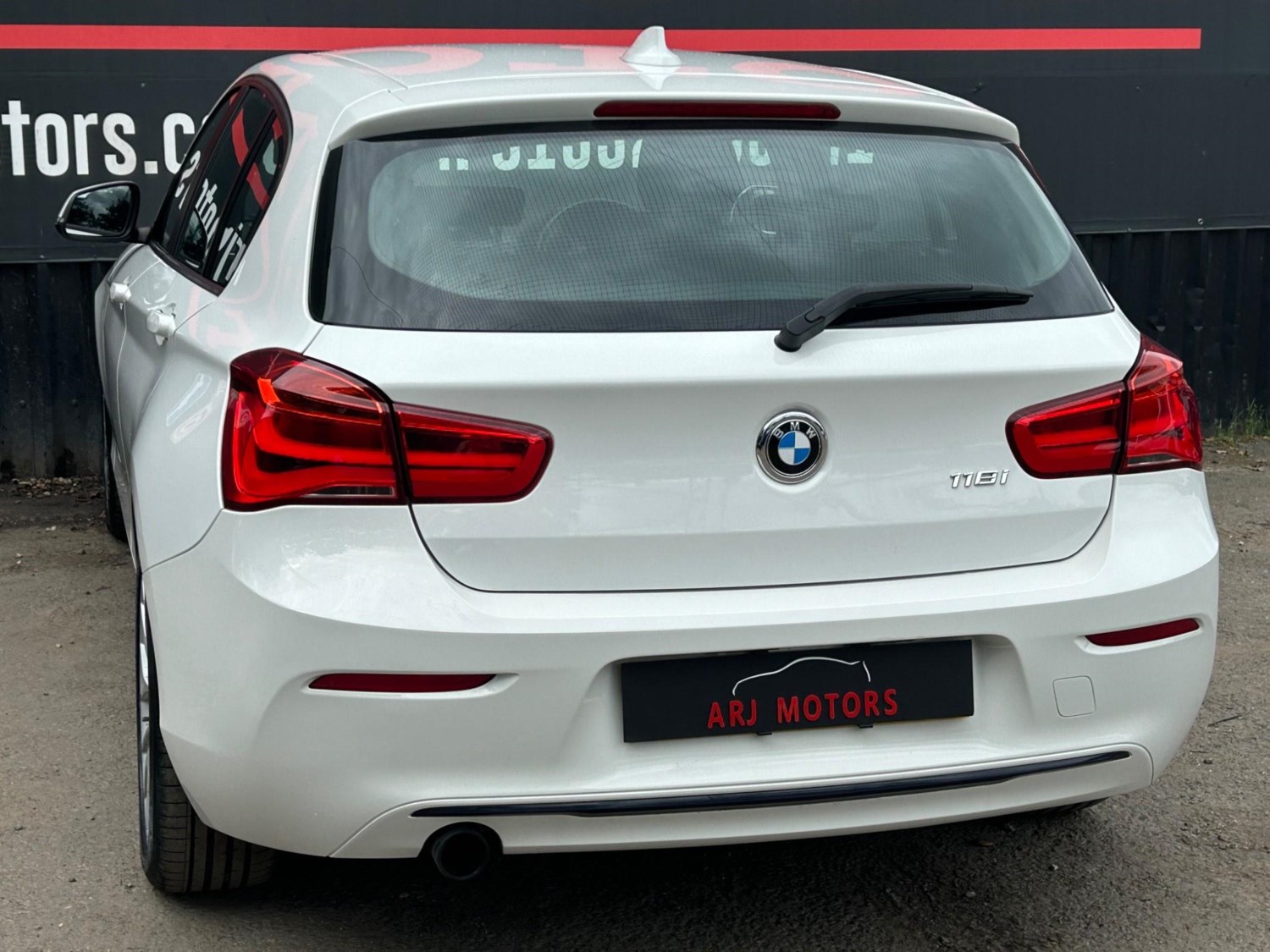 BMW 1 Series Listing Image