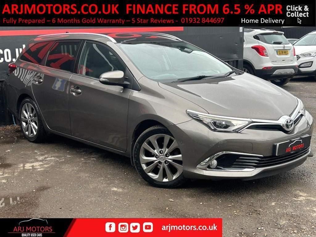 Toyota Auris Listing Image