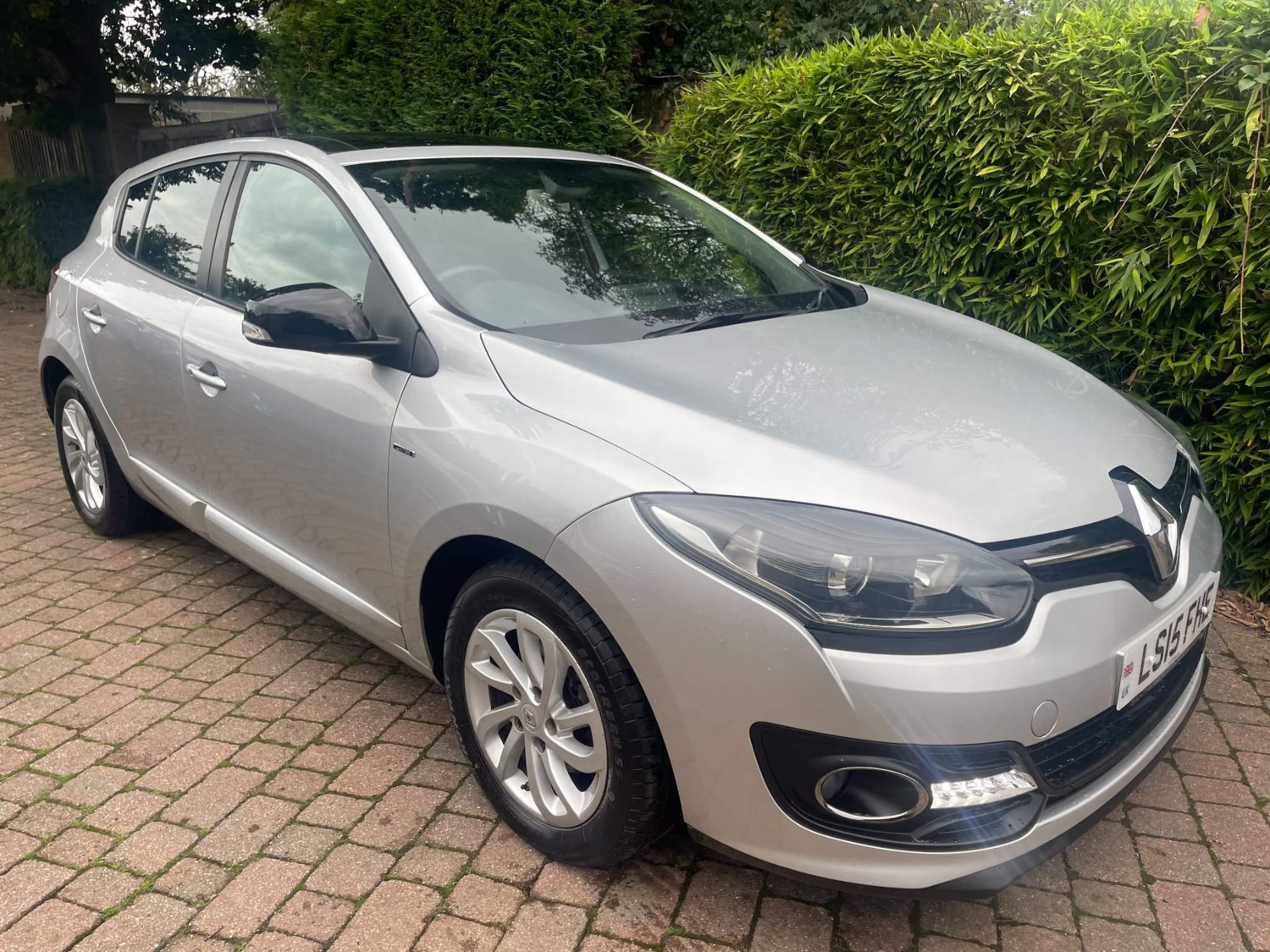 Renault Megane Listing Image