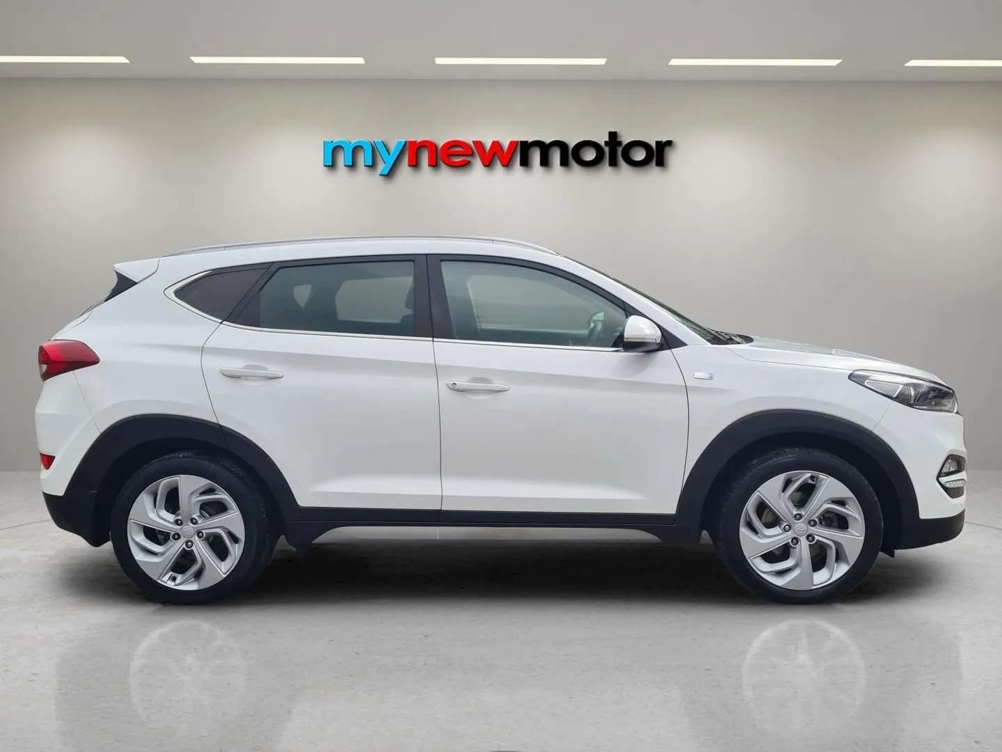 Hyundai TUCSON Listing Image