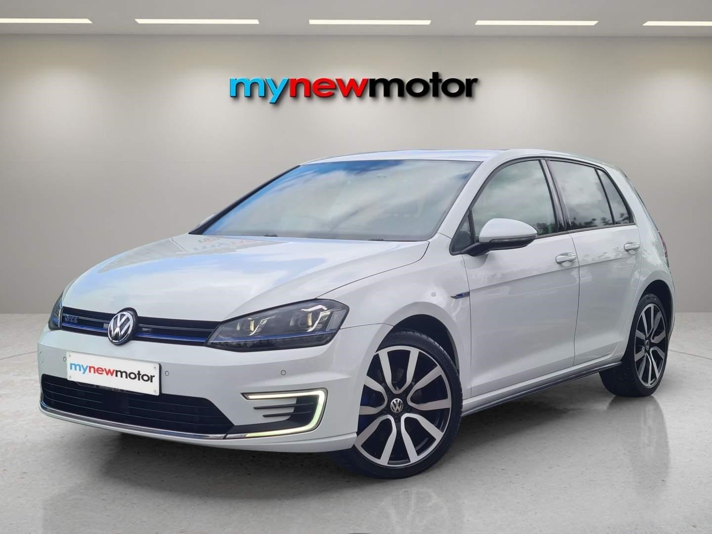 Volkswagen Golf Listing Image