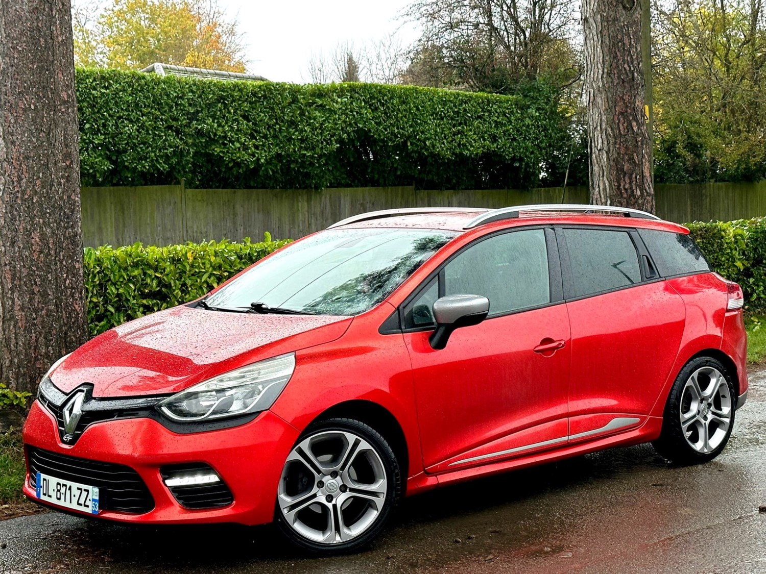 Renault Clio Listing Image