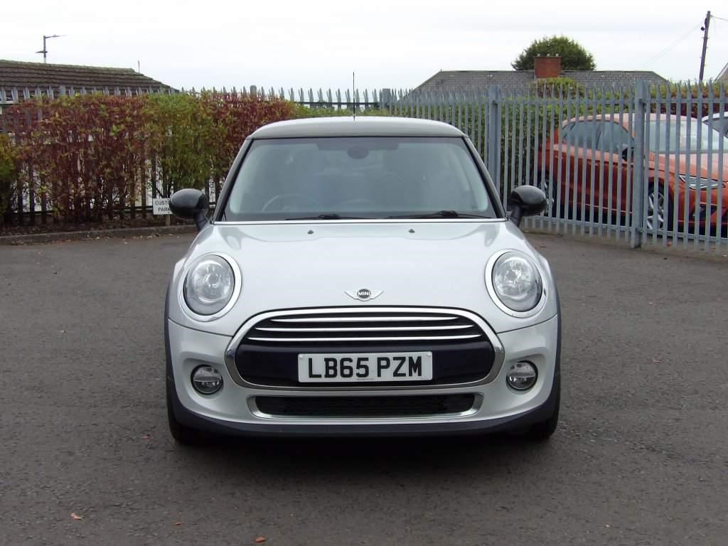 MINI Hatch Listing Image