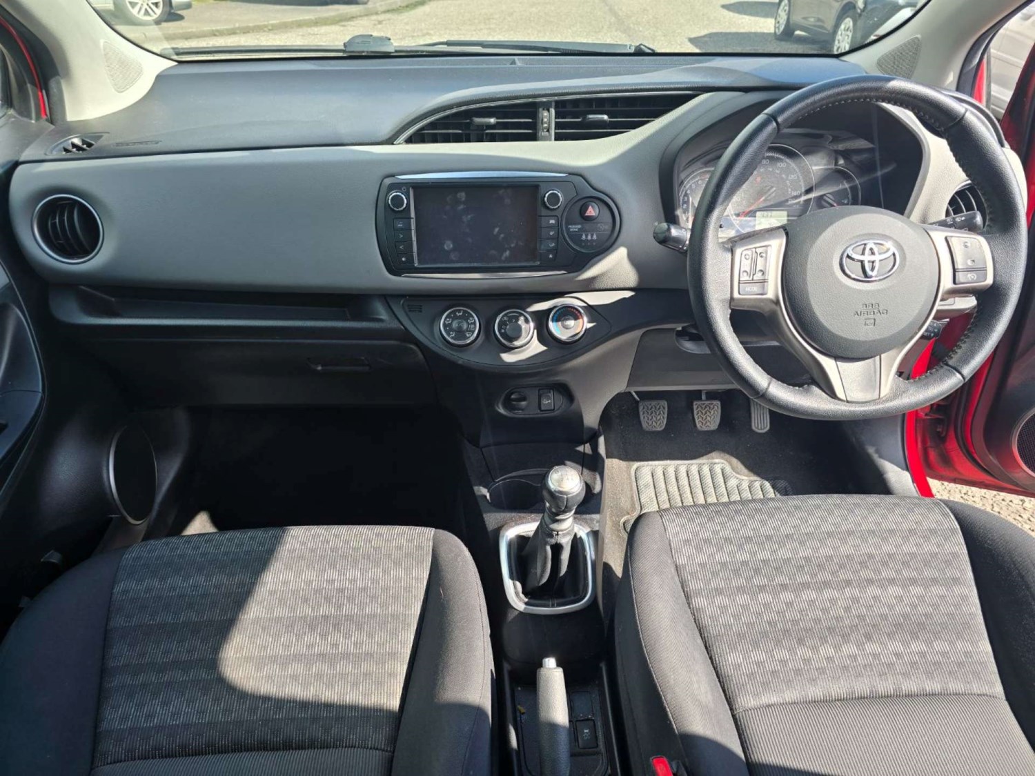 Toyota Yaris Listing Image