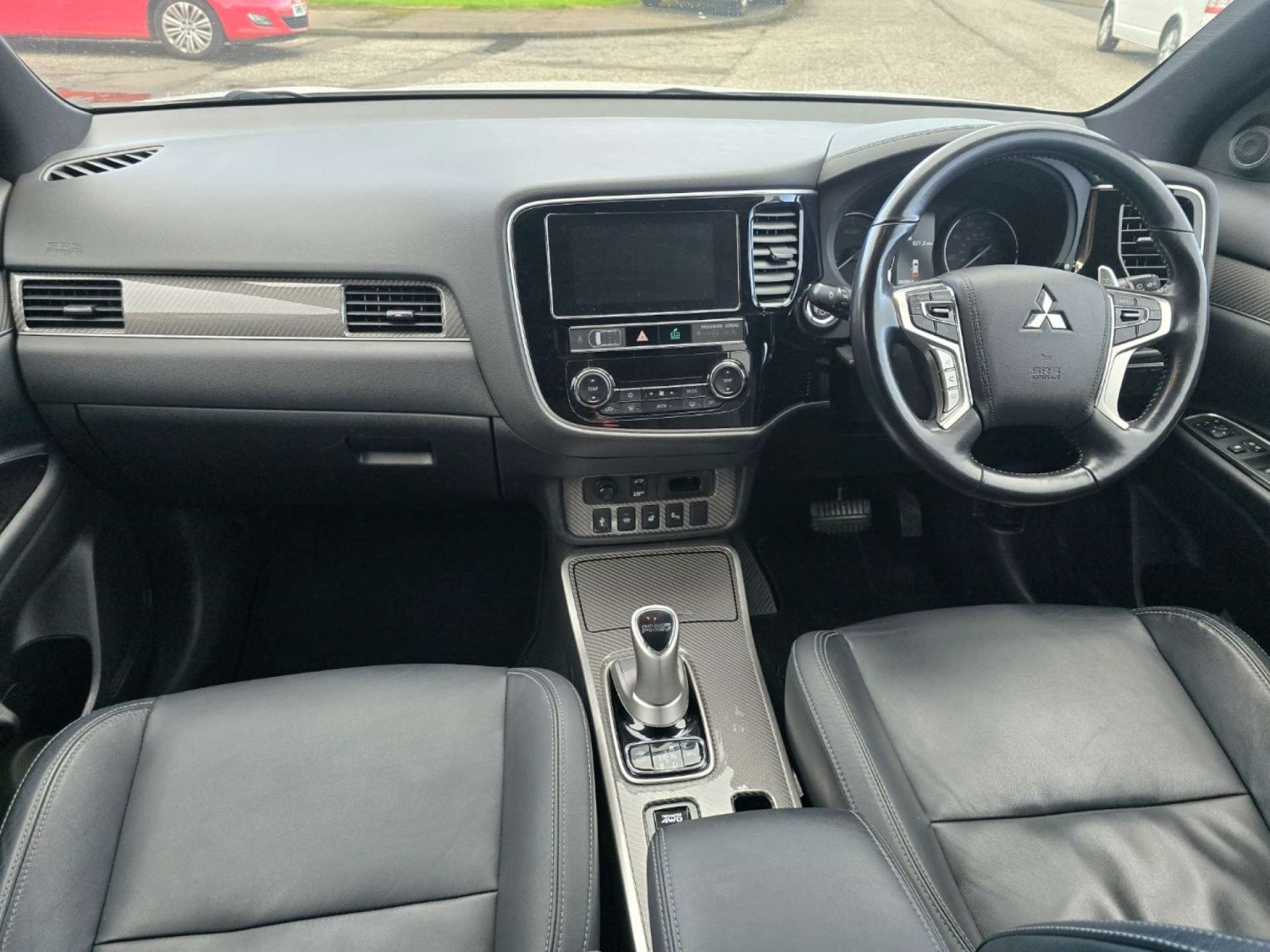 Mitsubishi Outlander Listing Image