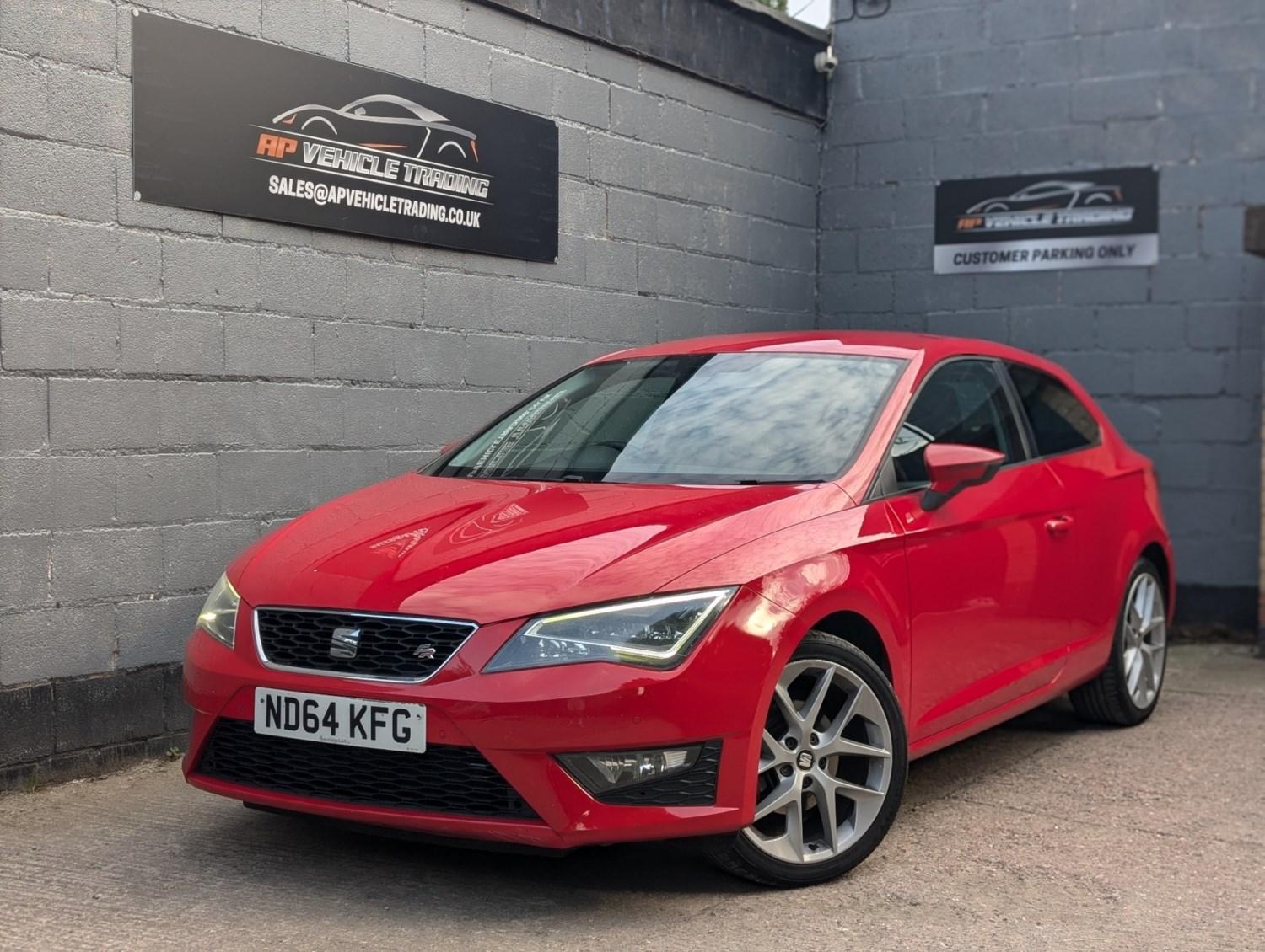 SEAT Leon Listing Image