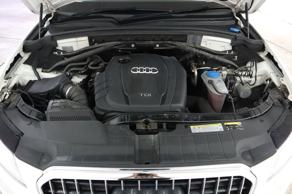 Audi Q5 Listing Image