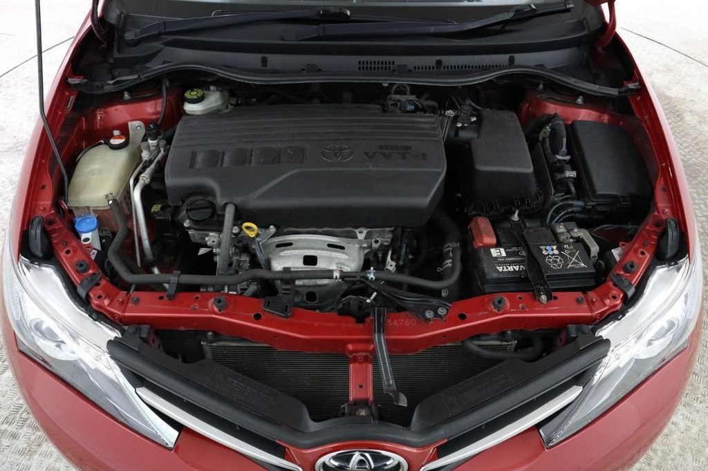 Toyota Auris Listing Image