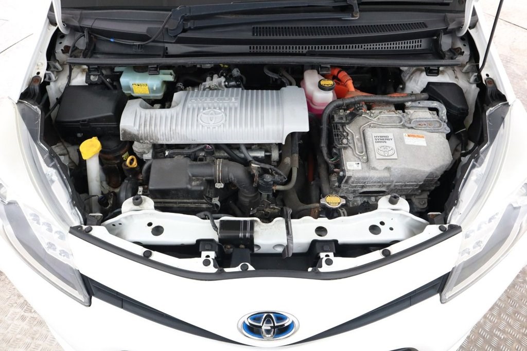 Toyota Yaris Listing Image