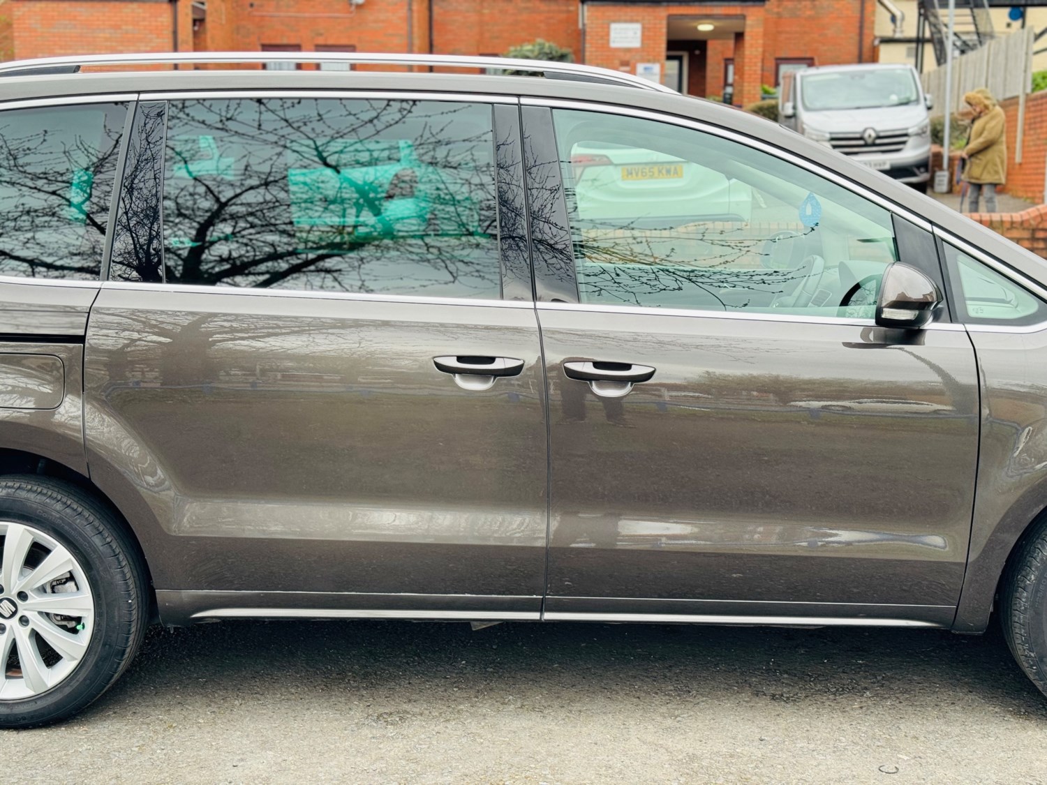 SEAT Alhambra Listing Image