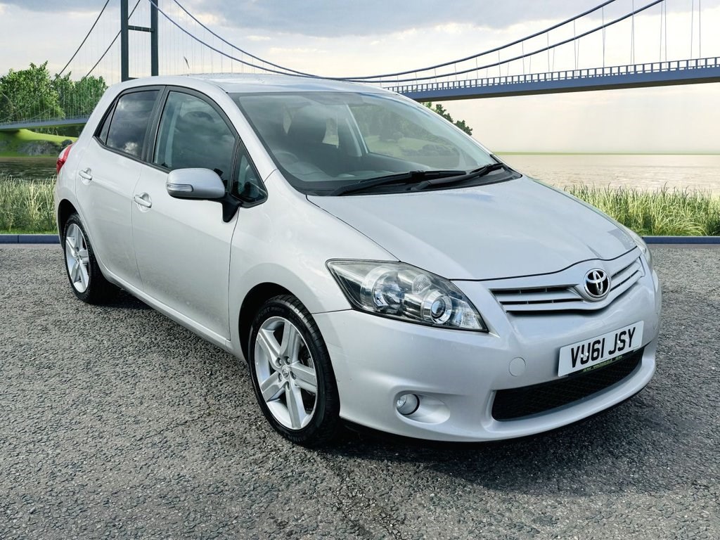 Toyota Auris Listing Image