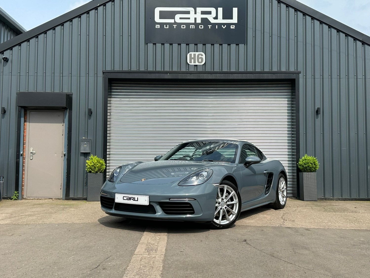 Porsche Cayman Listing Image