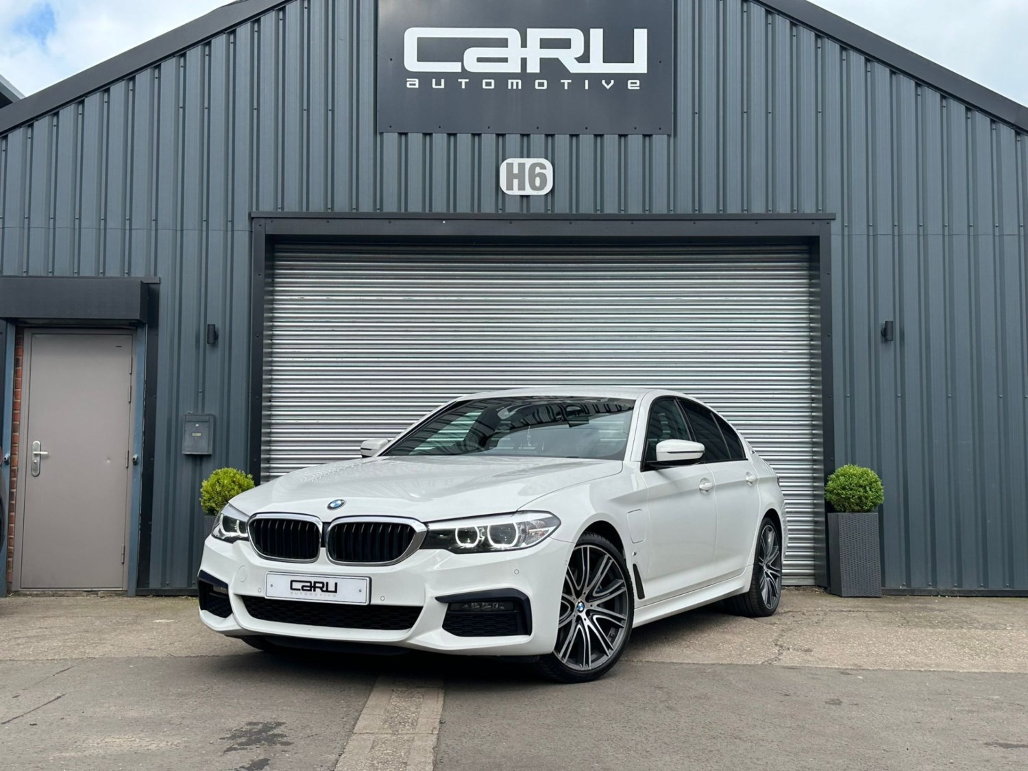 BMW 5 Series Listing Image