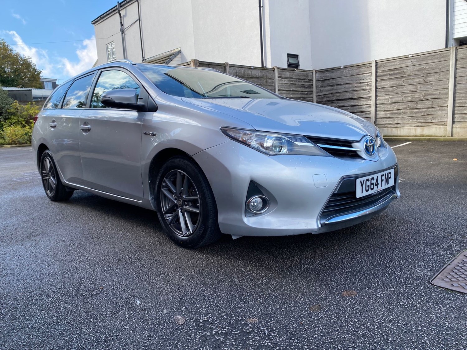 Toyota Auris Listing Image