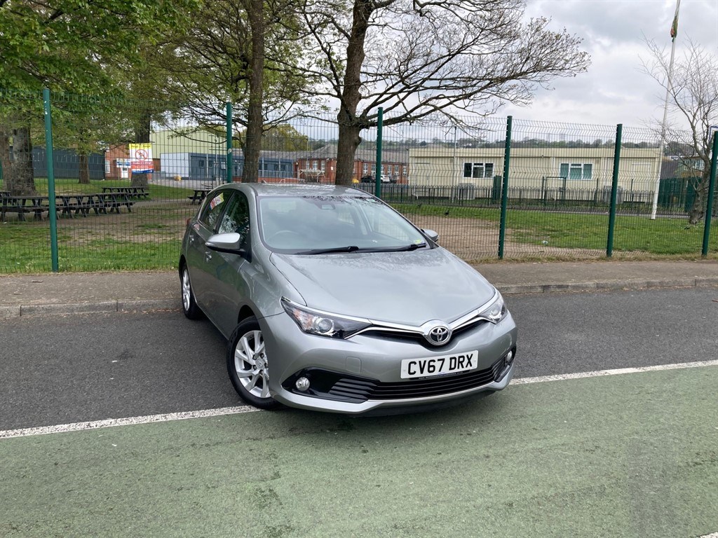 Toyota Auris Listing Image