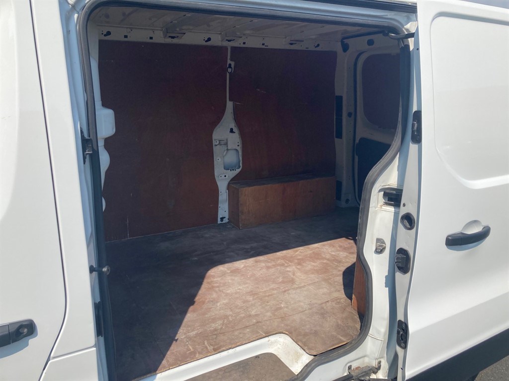 Renault Trafic Listing Image