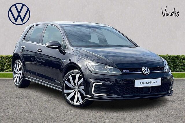 Volkswagen Golf Listing Image