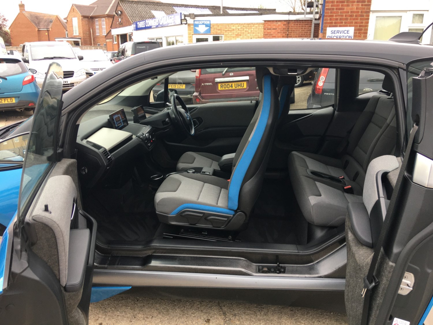 BMW i3 Listing Image