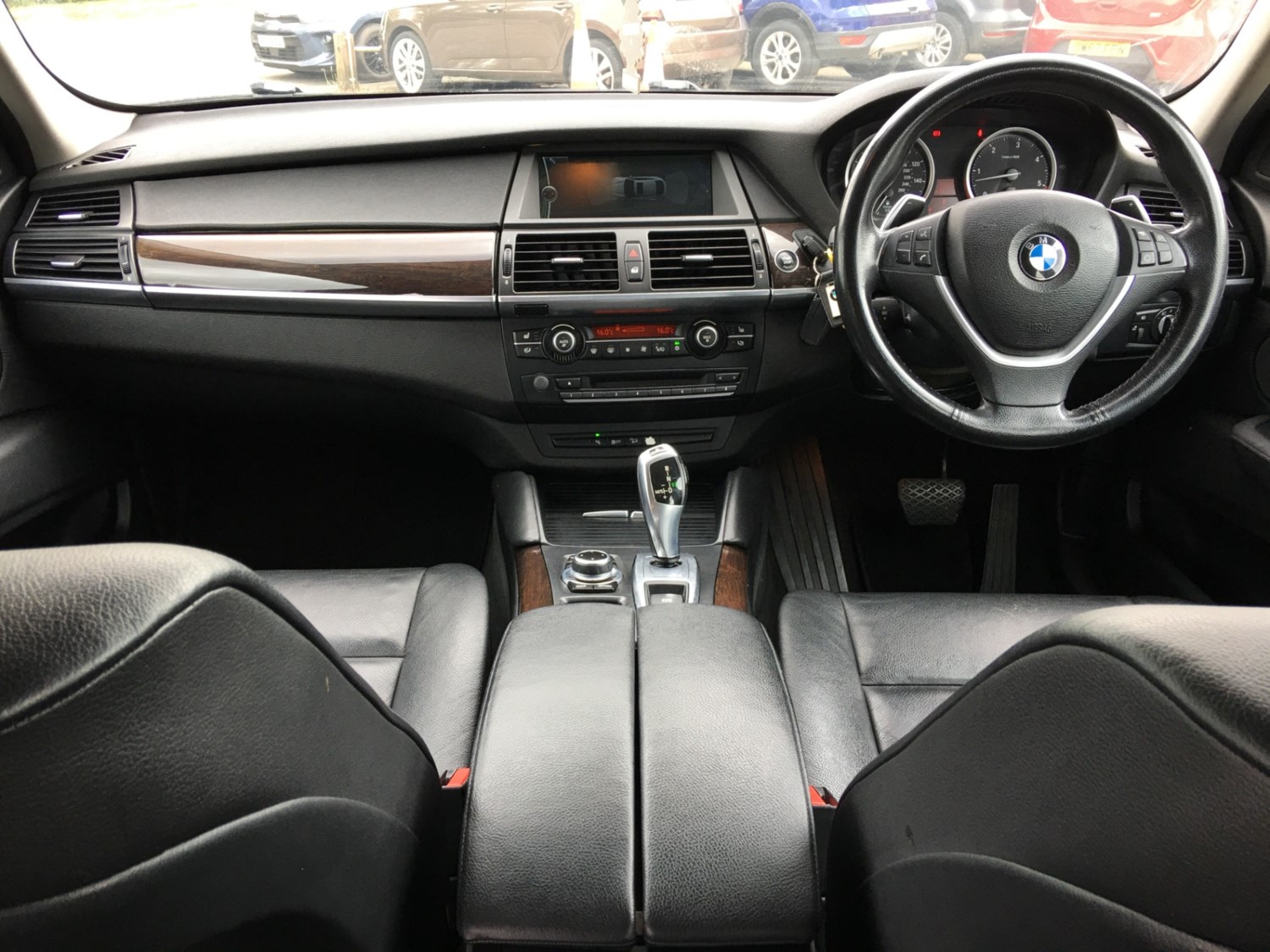 BMW X6 Listing Image