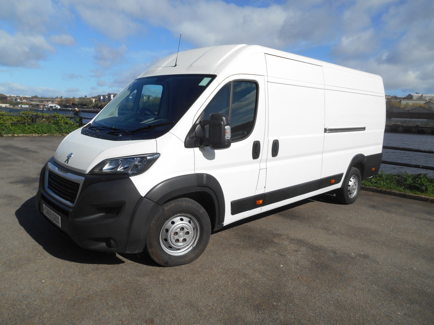 Peugeot Boxer Listing Image