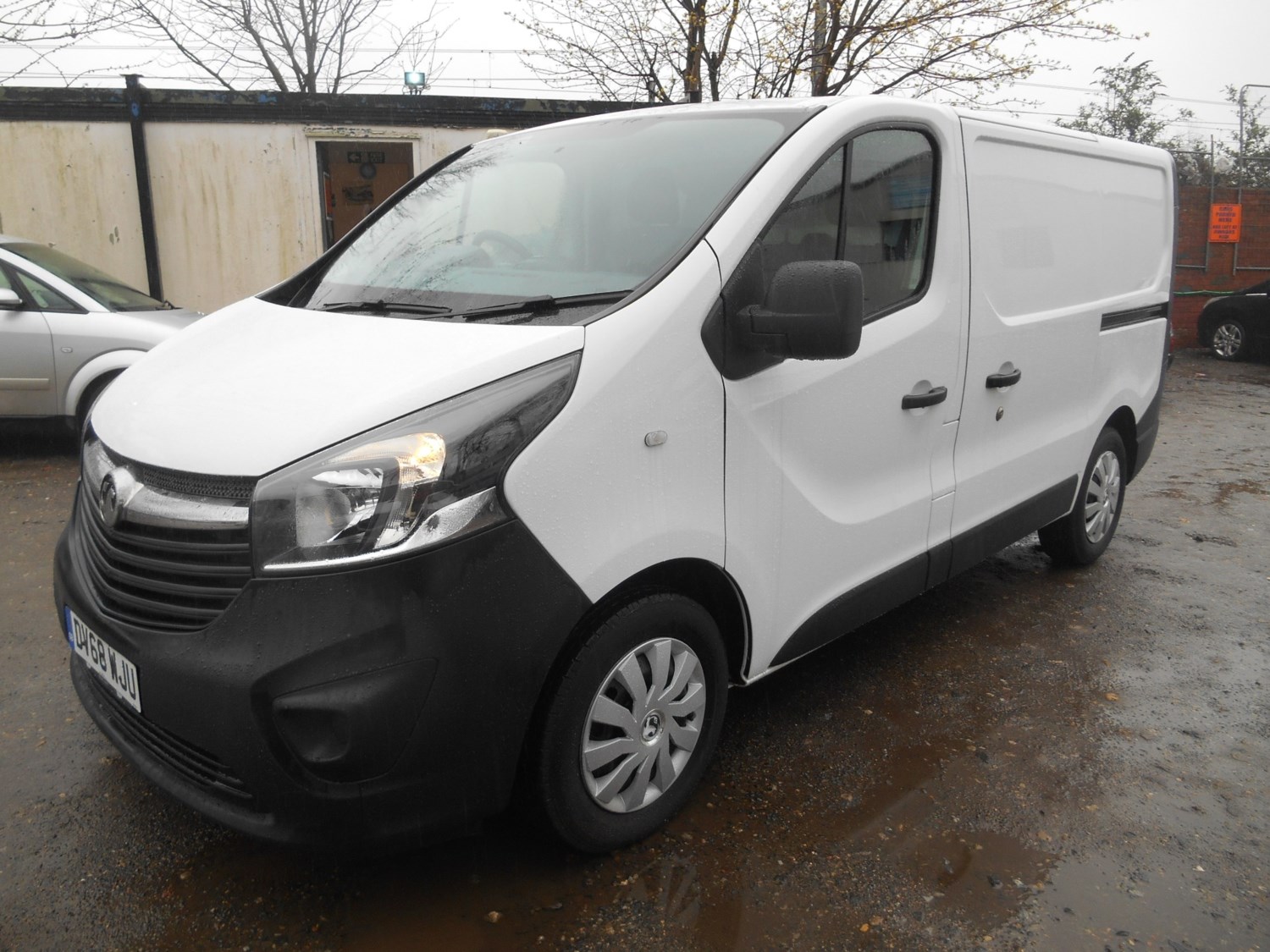 Vauxhall Vivaro Listing Image