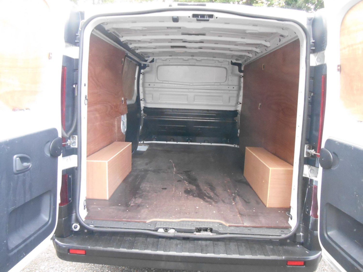 Renault Trafic Listing Image