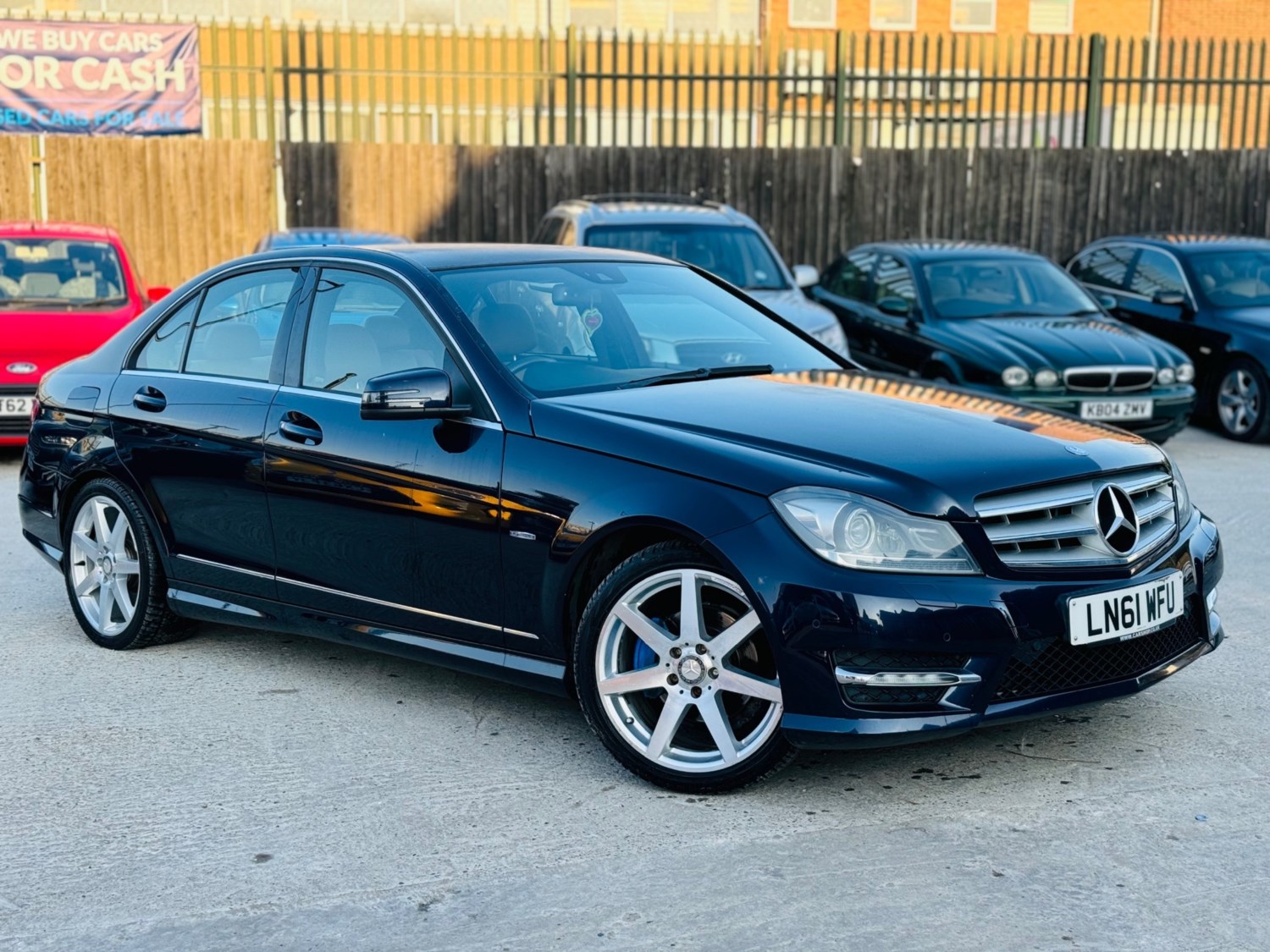 Mercedes-Benz C-Class Listing Image